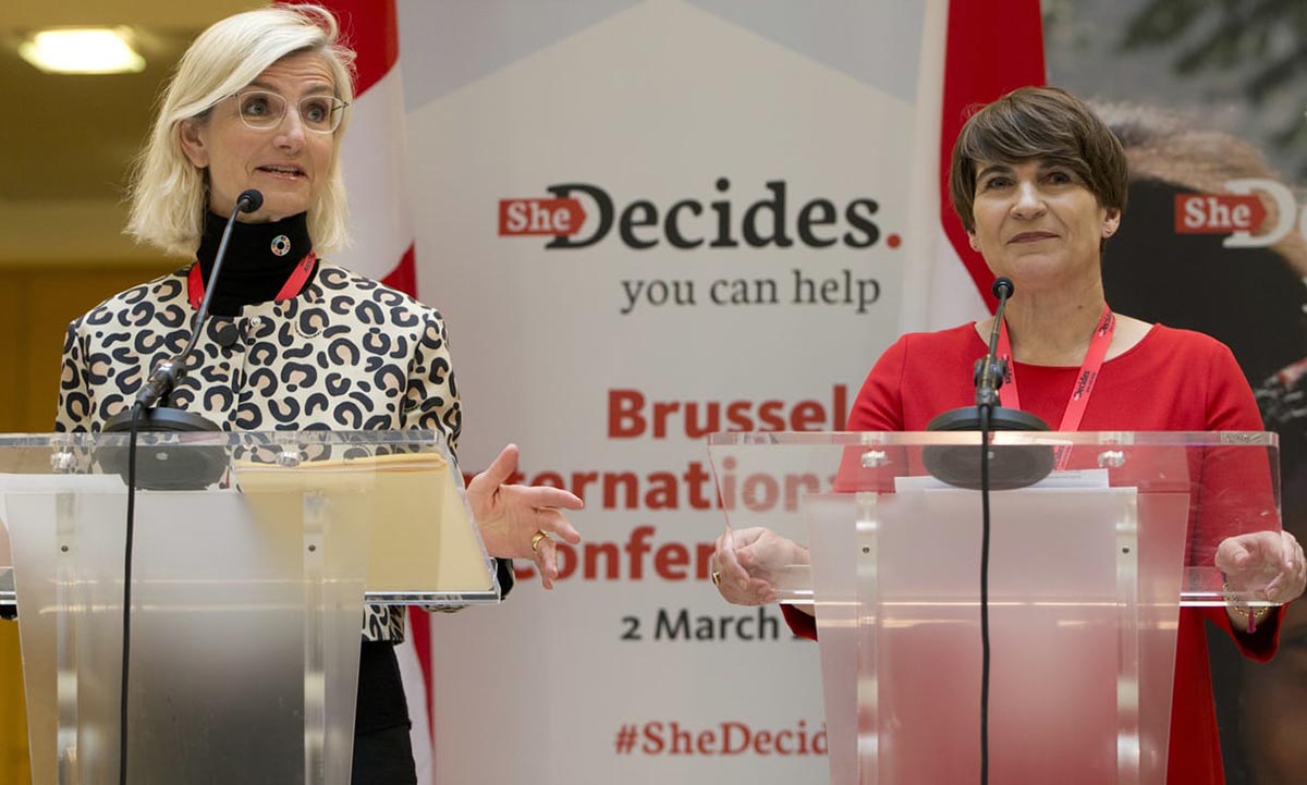 https://www.shedecides.com/wp-content/uploads/2018/11/pledging.jpg